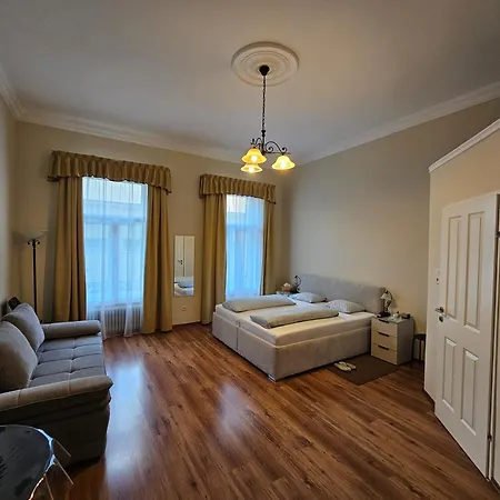 K+T Boardinghouse-2